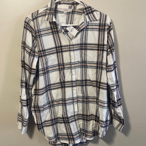 LOFT Tops - NWT! Long sleeve flannel
